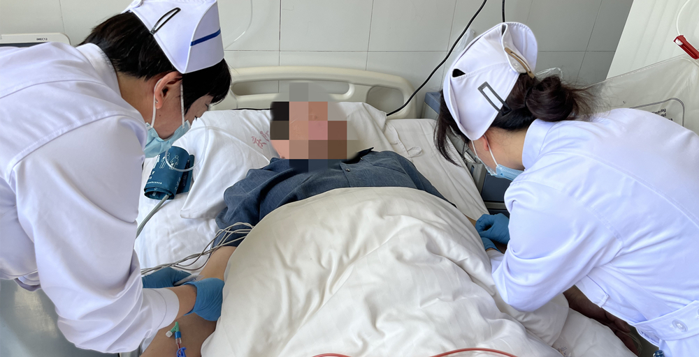 全市首例!我院血液病科成功开展治疗性红细胞单采去除术