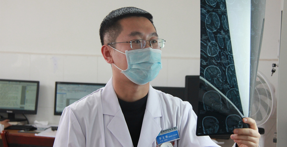 【市中医医院8090中青年医师风采展】李文强:有时是治愈 尽力去帮助