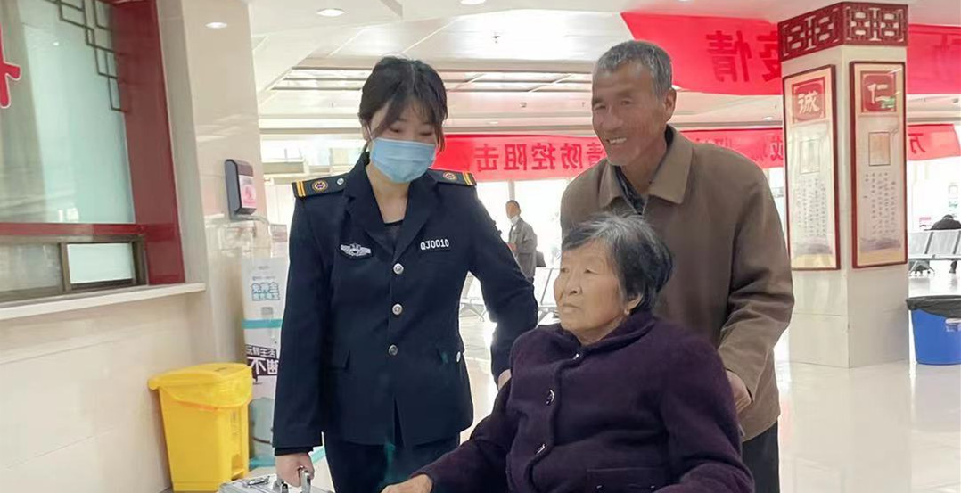 【致敬白衣天使 听见“她”说】但愿世间人无病,何惜架上药生尘