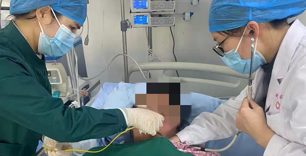 重症医学科完成我院首例经鼻盲插空肠营养管置管术