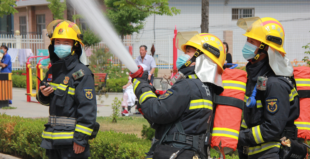 市中医医院开展火灾应急疏散演练